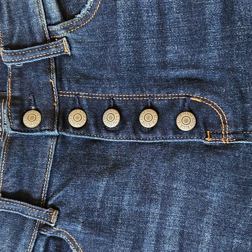 Judy Blue Darck Blue Cut Off Jean Shorts High-Waisted Button Fly Sz 1Xlarge - Picture 10 of 16